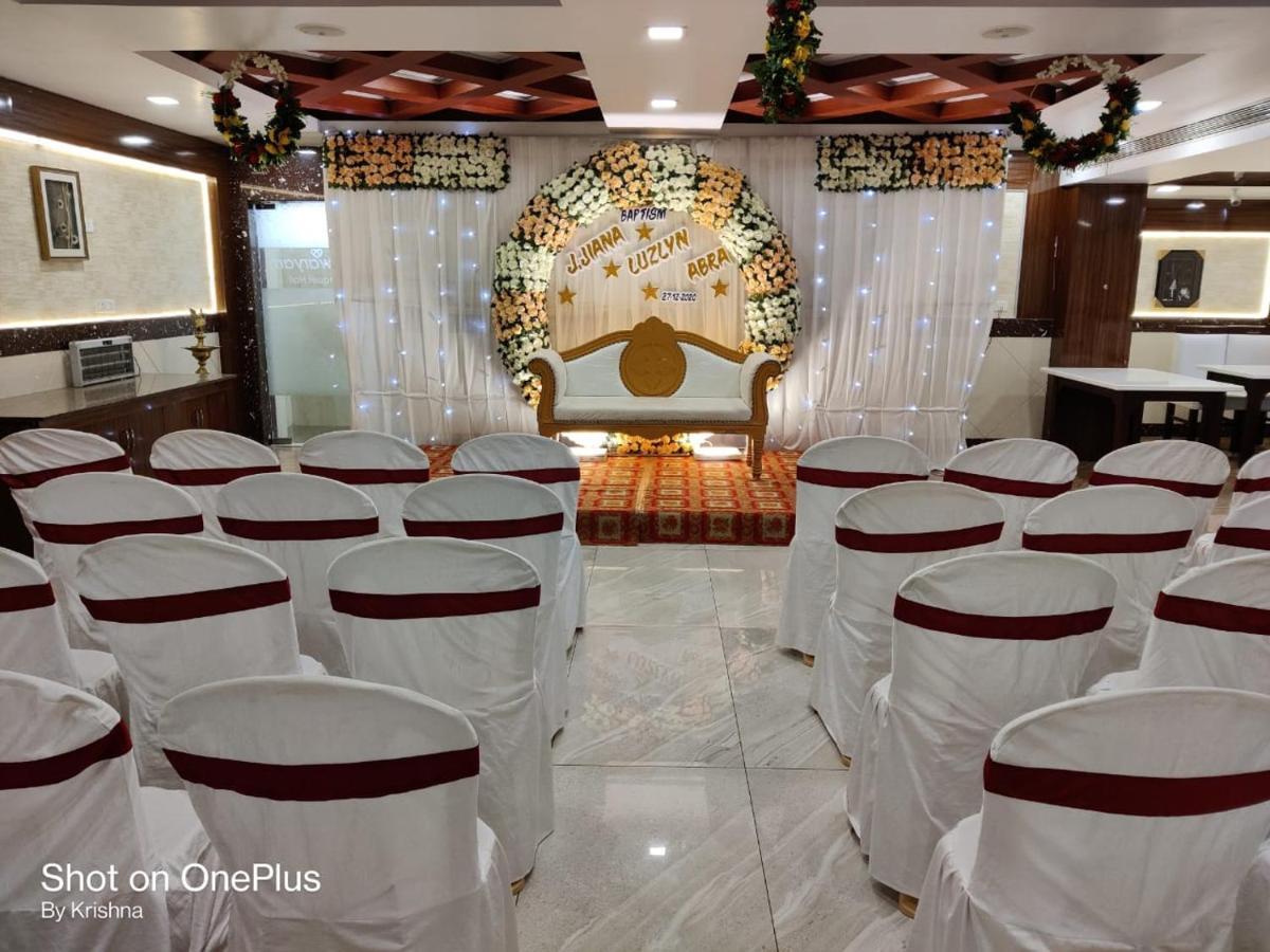 Sri Ram Hotel 蒂鲁内尔维利 外观 照片